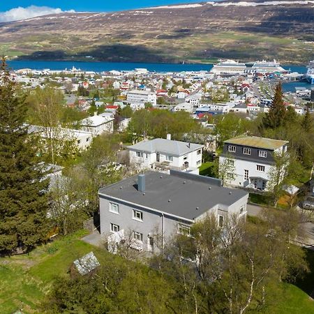 Guesthouse Akureyri - Apartments Near Down Town Exteriér fotografie