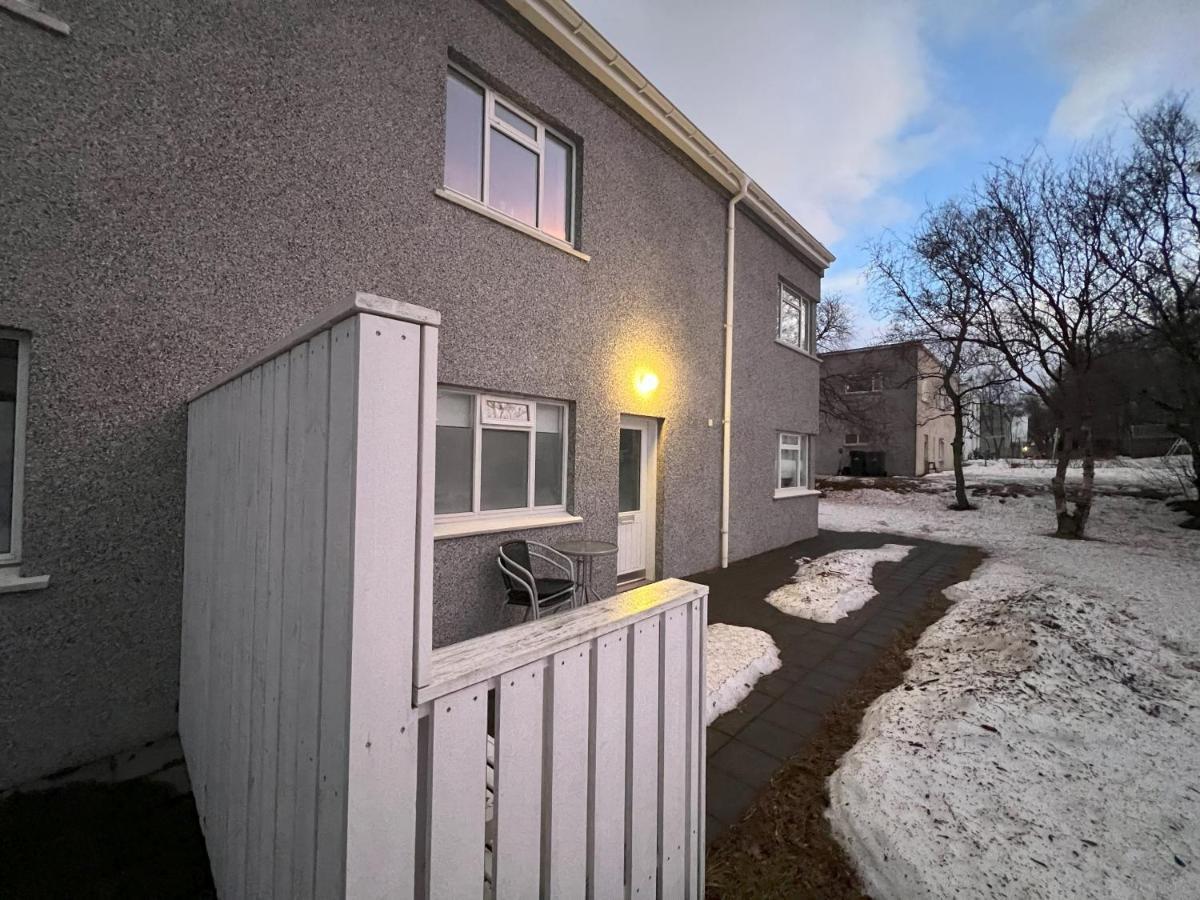 Guesthouse Akureyri - Apartments Near Down Town Exteriér fotografie