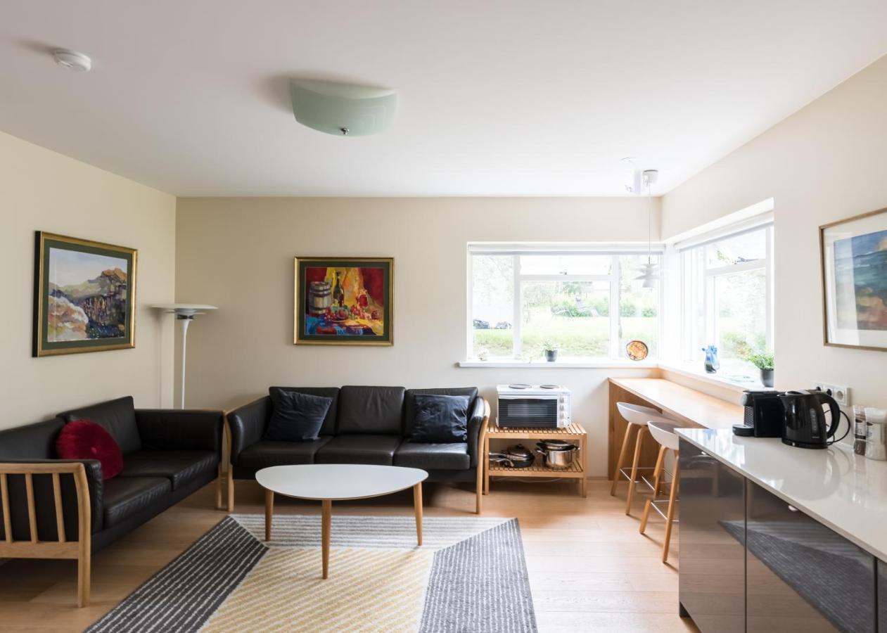 Guesthouse Akureyri - Apartments Near Down Town Exteriér fotografie