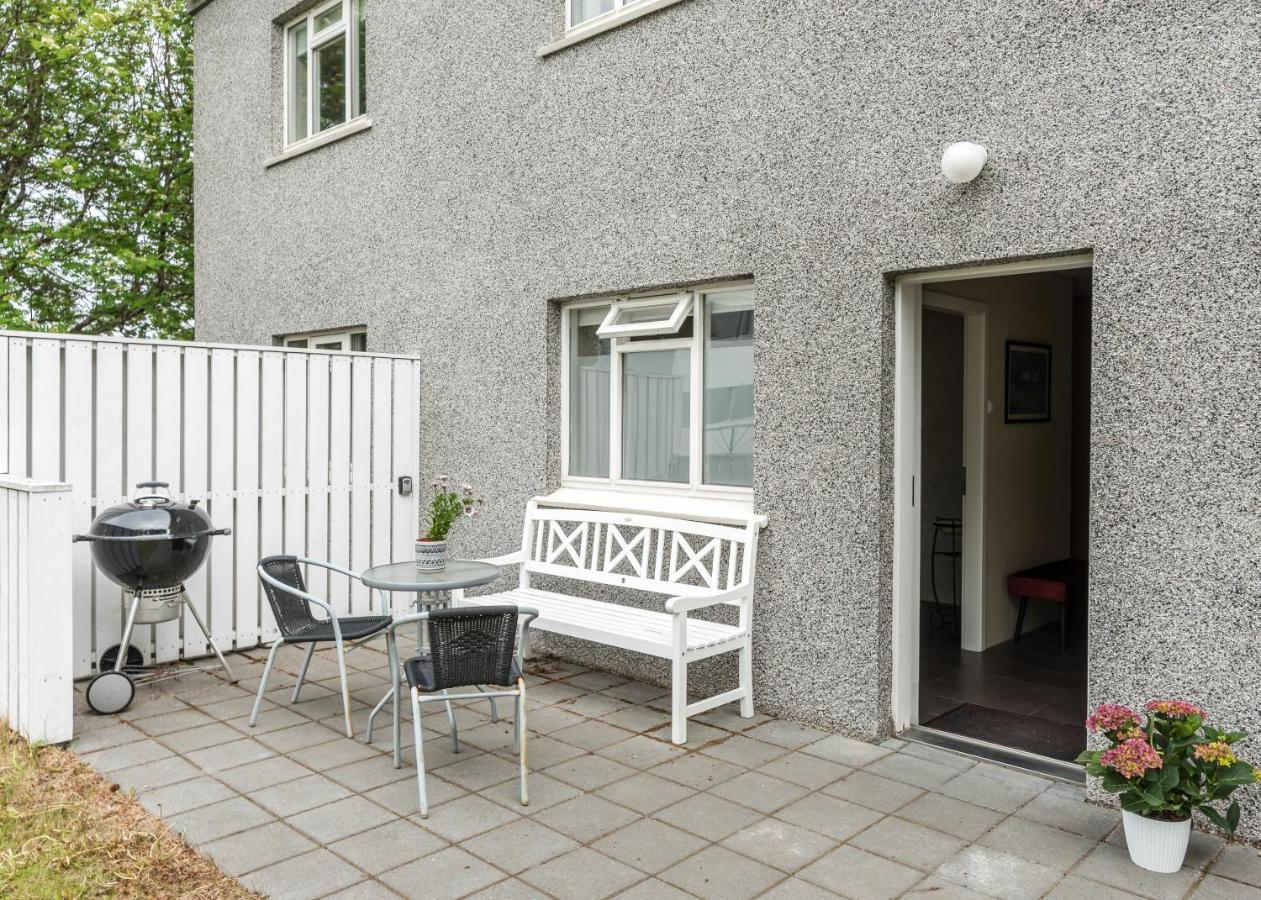 Guesthouse Akureyri - Apartments Near Down Town Exteriér fotografie